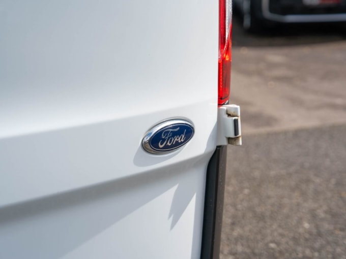 2022 Ford Transit Custom
