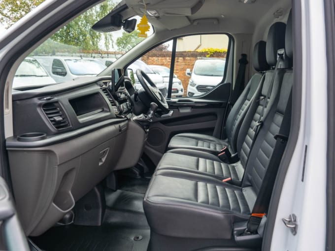 2022 Ford Transit Custom