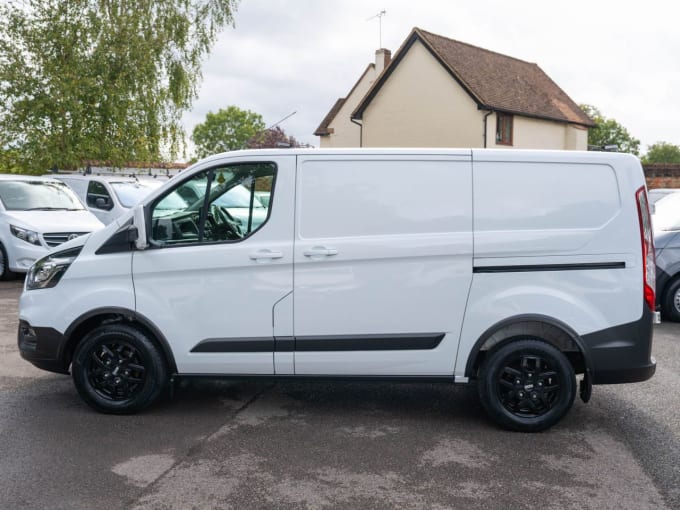 2022 Ford Transit Custom