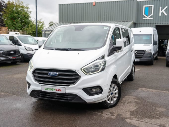 2023 Ford Transit Custom