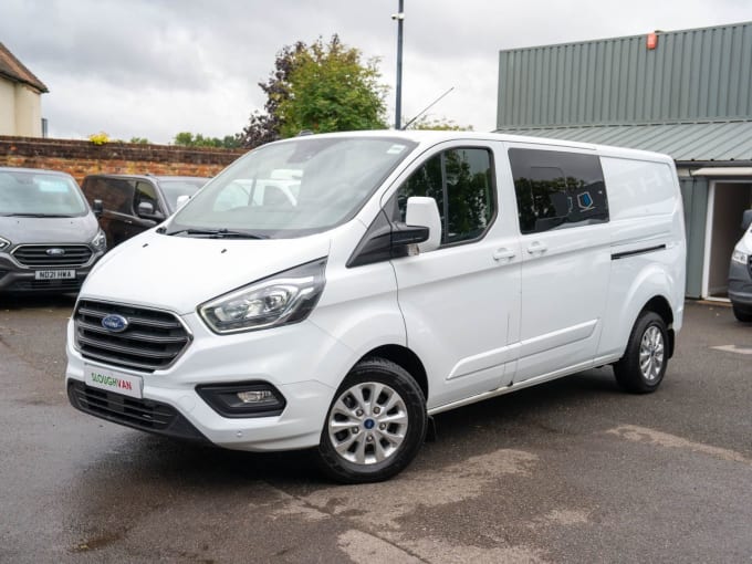 2023 Ford Transit Custom