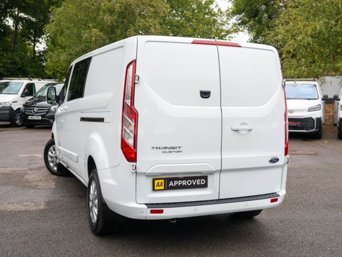 2023 Ford Transit Custom