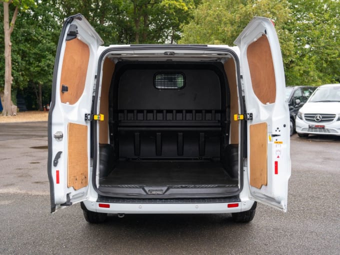 2023 Ford Transit Custom