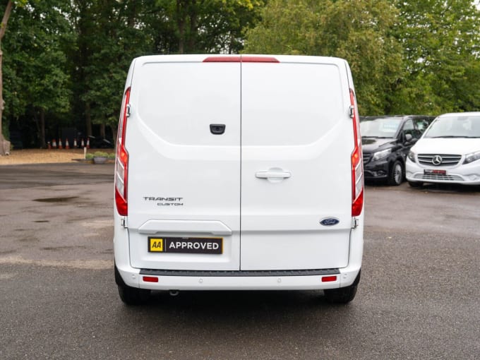 2023 Ford Transit Custom