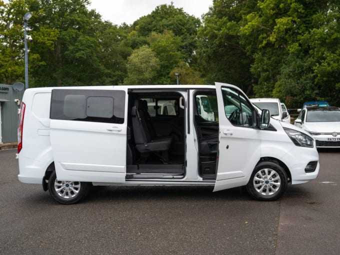 2023 Ford Transit Custom