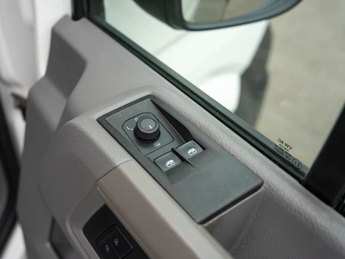 2023 Volkswagen Crafter