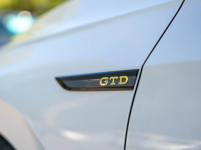 2024 Volkswagen Golf