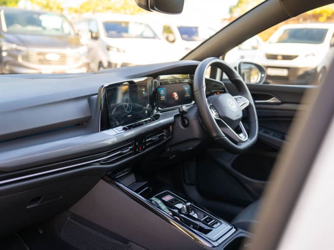 2024 Volkswagen Golf
