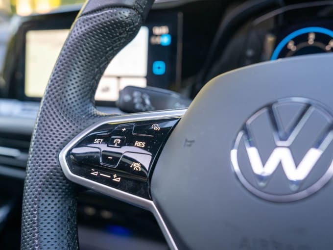 2024 Volkswagen Golf