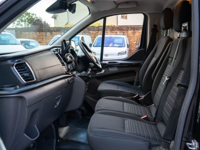 2023 Ford Transit Custom