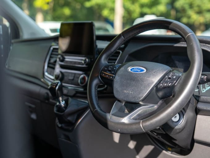 2023 Ford Transit Custom