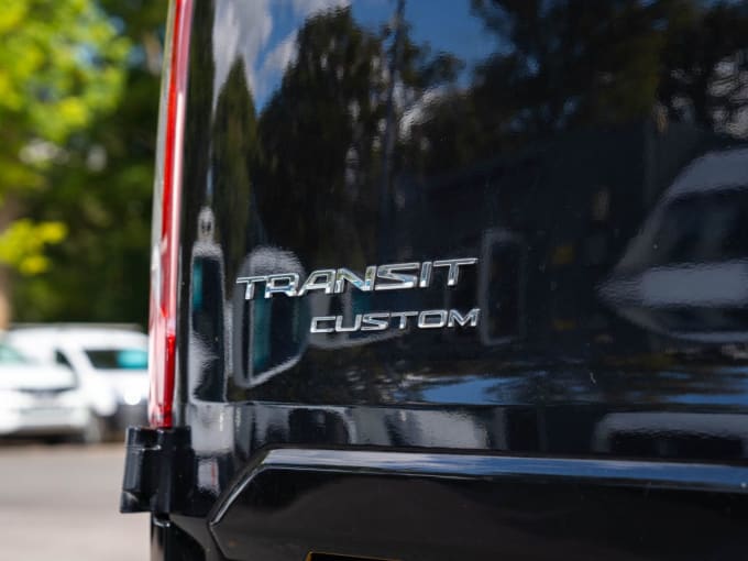 2023 Ford Transit Custom