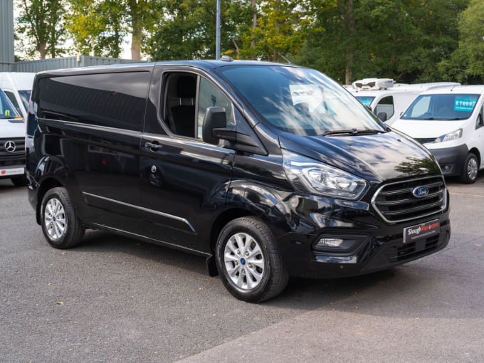 2023 Ford Transit Custom