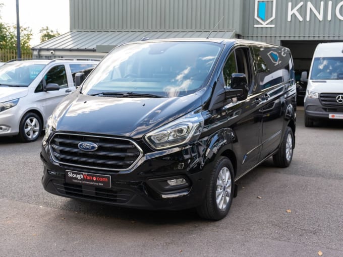 2023 Ford Transit Custom