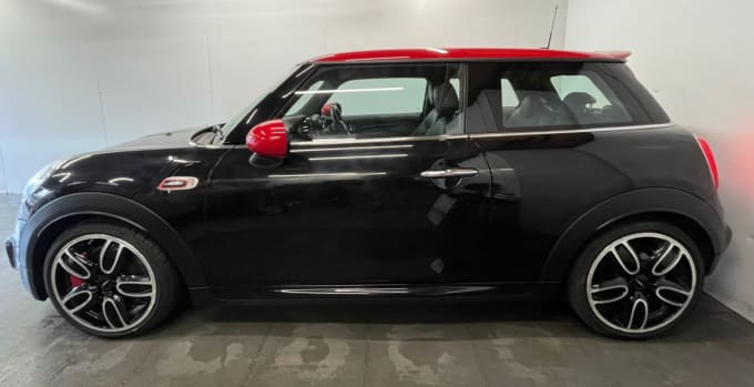 2024 Mini Hatch