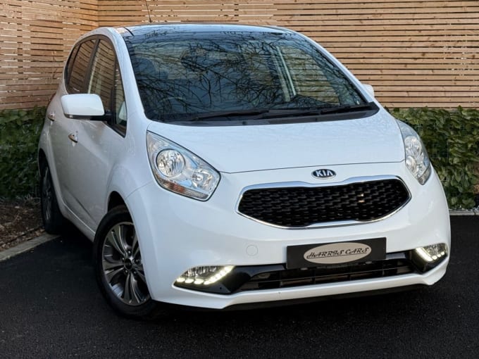 2025 Kia Venga