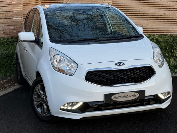 2025 Kia Venga