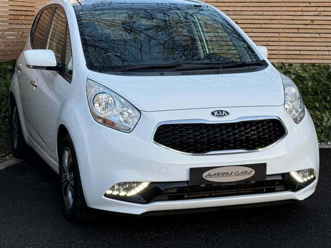 2025 Kia Venga