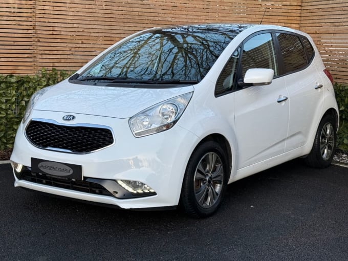 2025 Kia Venga