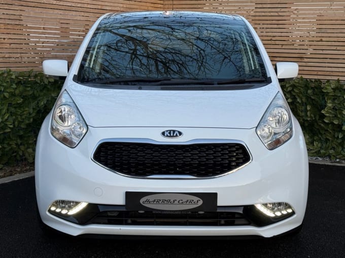 2025 Kia Venga