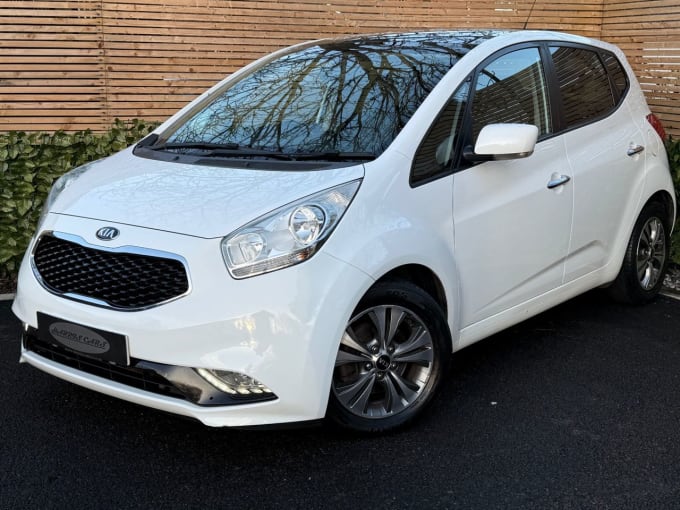 2025 Kia Venga