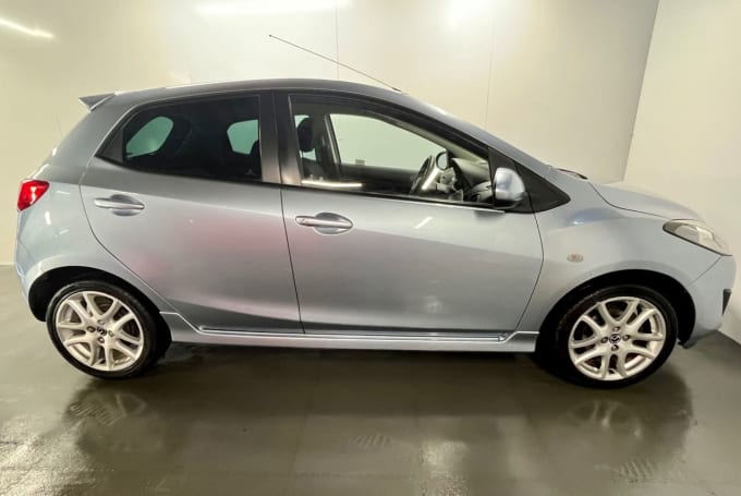 2025 Mazda Mazda2