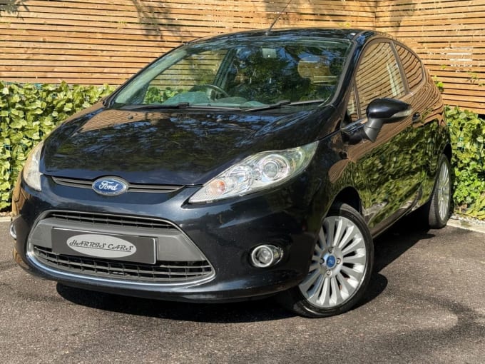 2025 Ford Fiesta