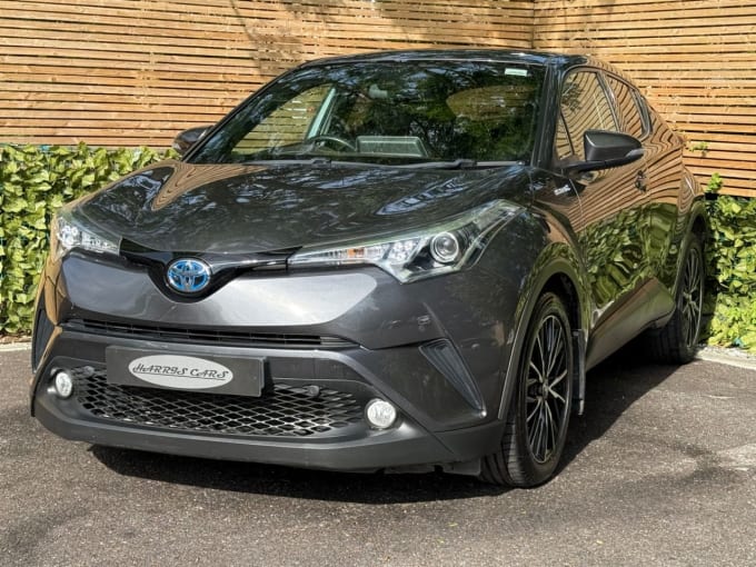 2025 Toyota C-hr