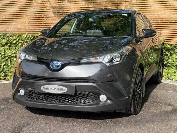 2025 Toyota C-hr