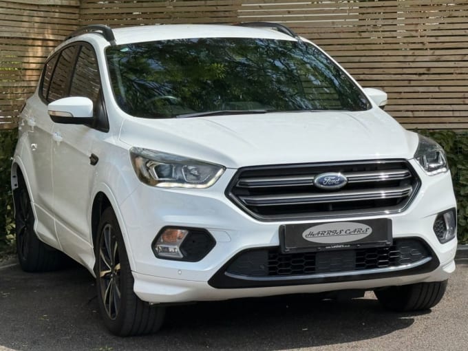 2025 Ford Kuga