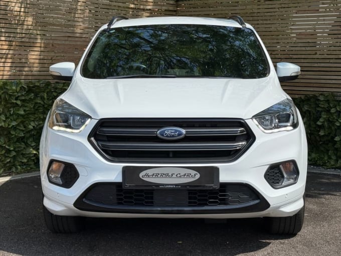 2025 Ford Kuga