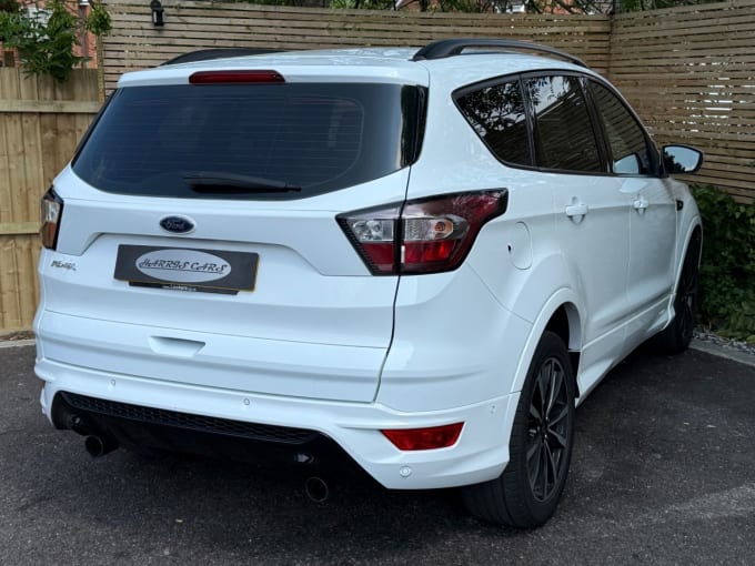 2025 Ford Kuga