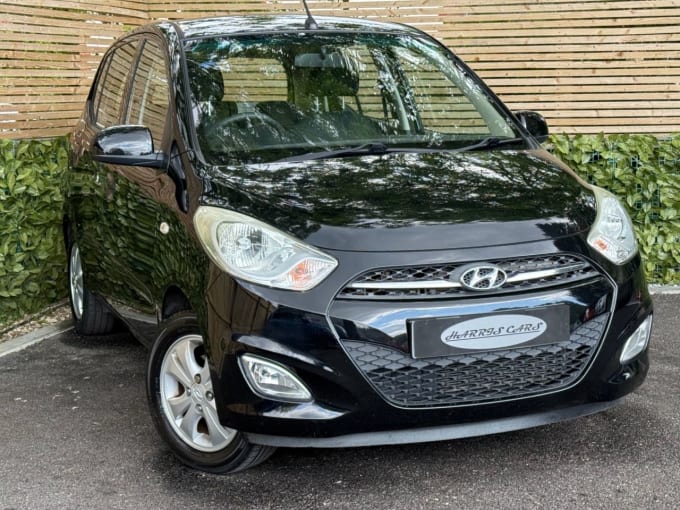 2025 Hyundai I10