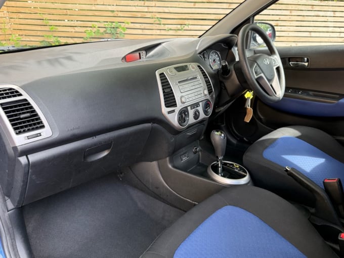 2025 Hyundai I20