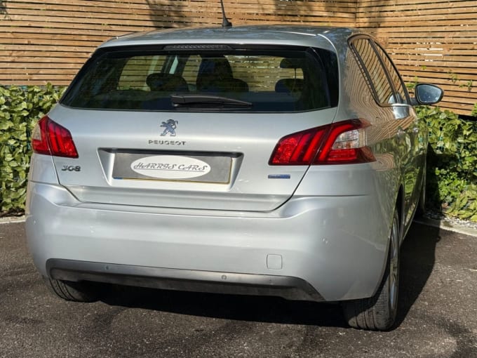 2025 Peugeot 308