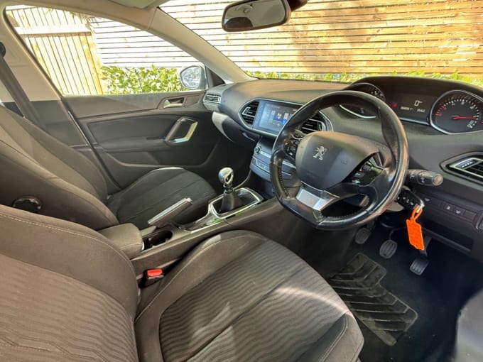 2025 Peugeot 308