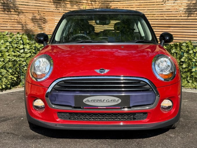 2025 Mini Hatch