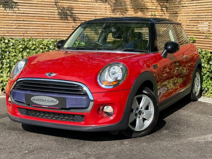 2025 Mini Hatch