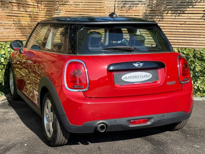 2025 Mini Hatch