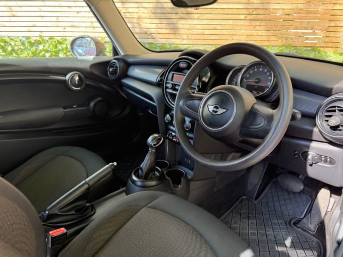 2025 Mini Hatch
