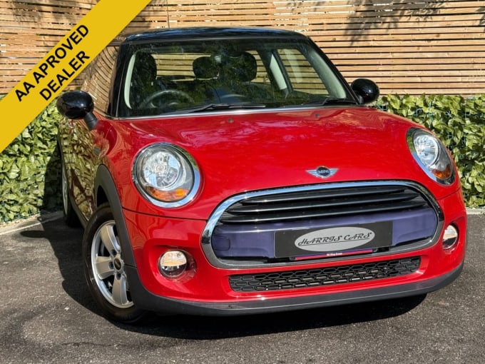 2025 Mini Hatch