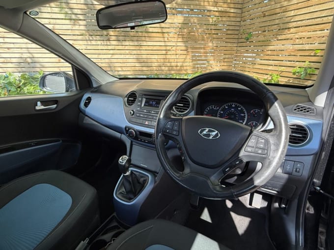 2025 Hyundai I10