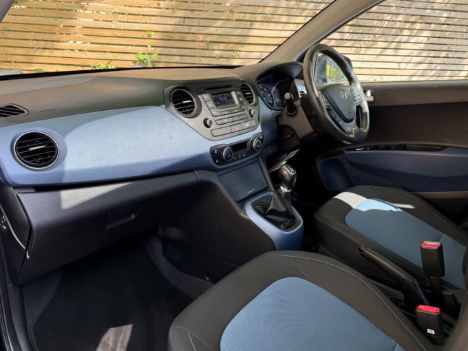 2025 Hyundai I10