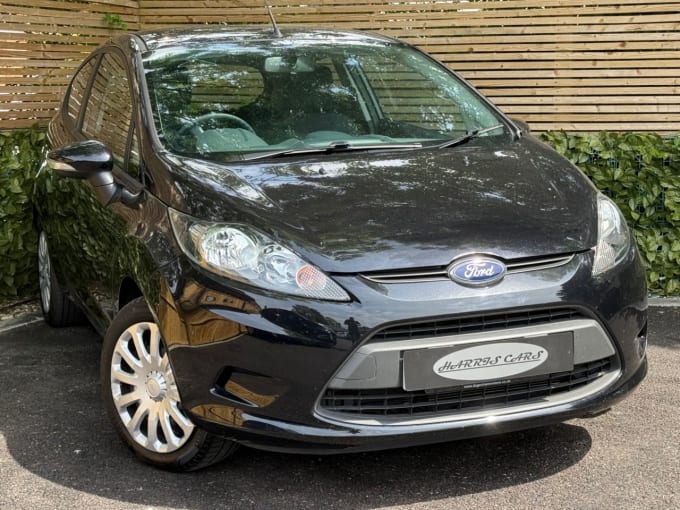 2025 Ford Fiesta