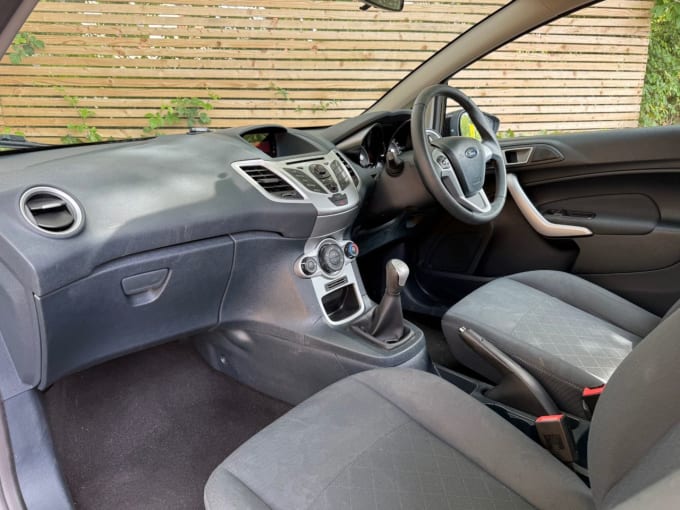 2025 Ford Fiesta