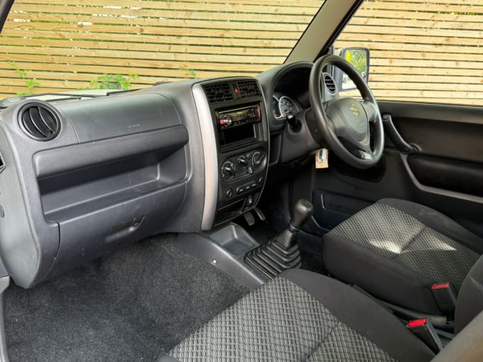 2025 Suzuki Jimny
