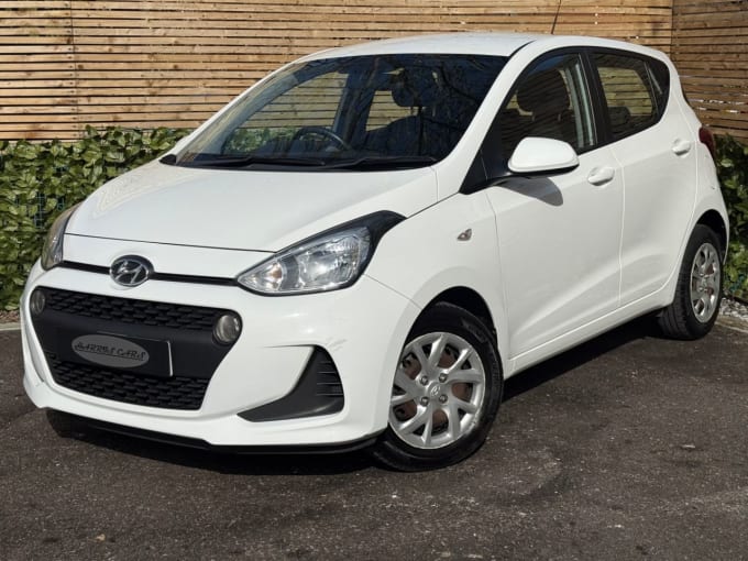2025 Hyundai I10