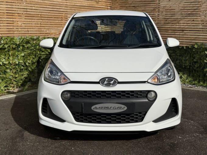2025 Hyundai I10