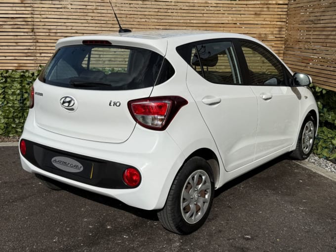 2025 Hyundai I10