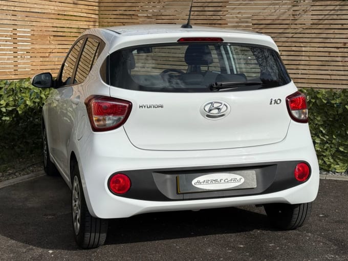 2025 Hyundai I10